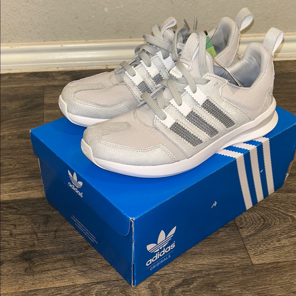 Adidas Women’s SL Loop Runner Gray and White Sneakers